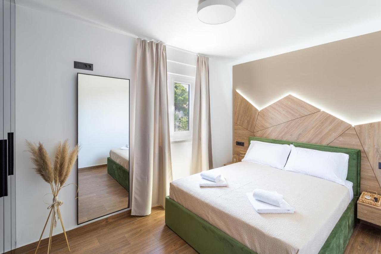Koc, Okrug Gornji Apartment *